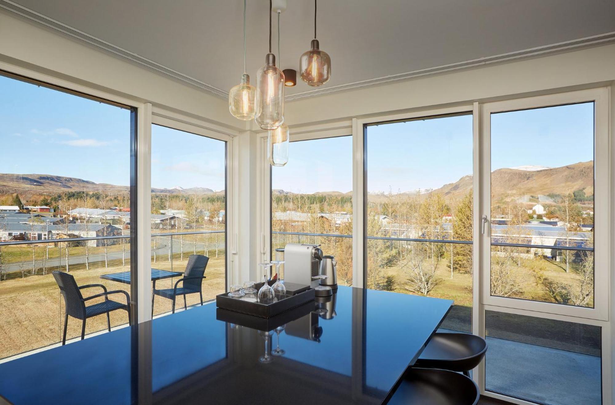 Hotel Oerk Hveragerdi Extérieur photo