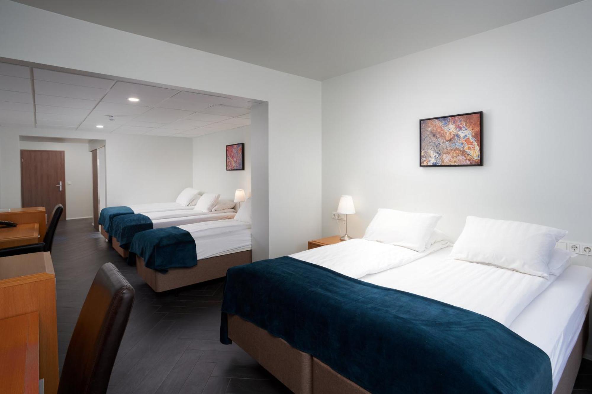 Hotel Oerk Hveragerdi Extérieur photo